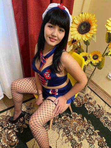 Наоми Шикарный Эскорт